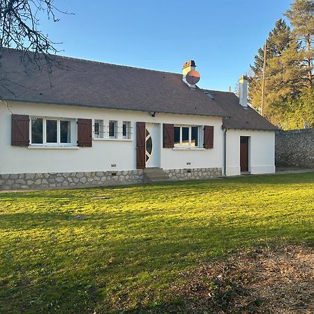 Maison Au Calme Avec Riviere A Cote De Chartres Saint-Prest Pokoj fotografie